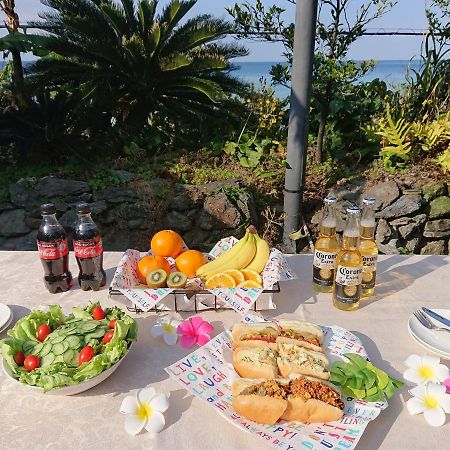 Maribu Beach House Onna Ngoại thất bức ảnh